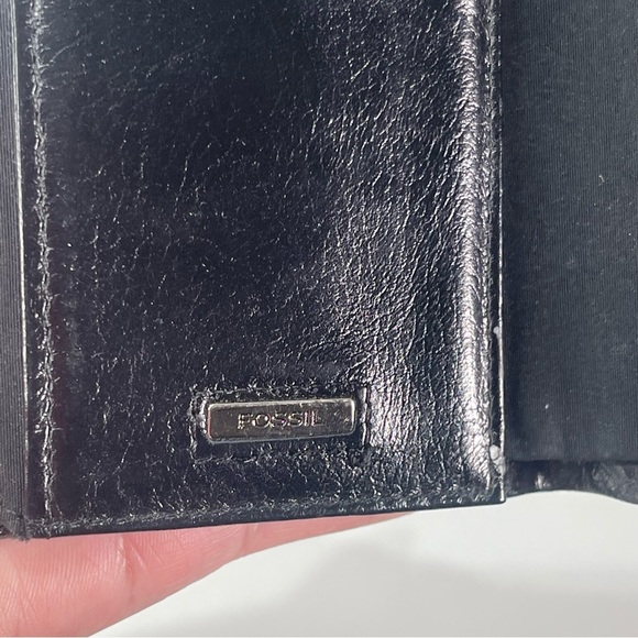 Fossil Genuine Leather Small Trifold Wallet Black White Stitch Snap Coin Purse - Picture 4 of 10